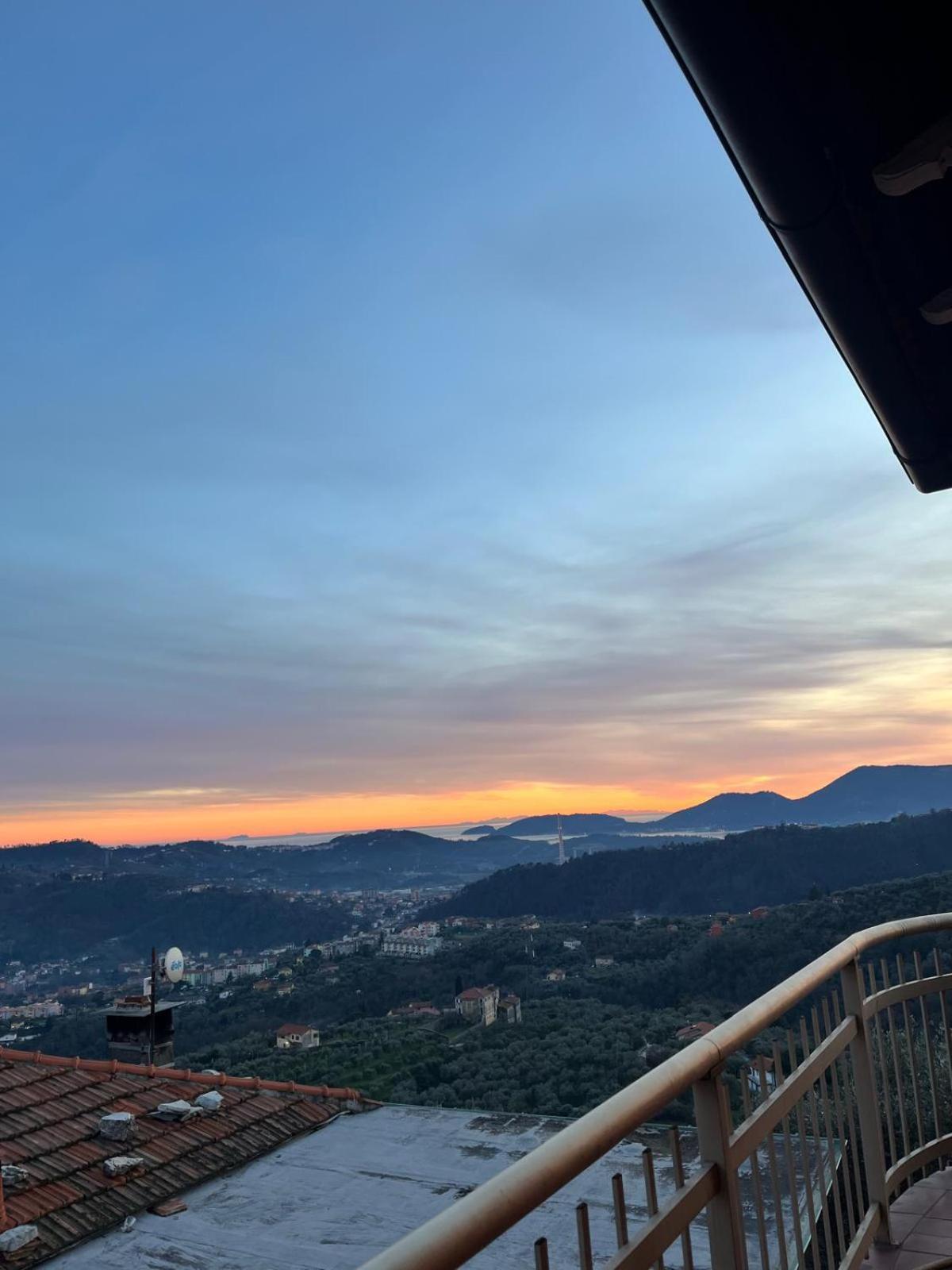 Appartamenti Montallegro Vezzano Ligure Bagian luar foto